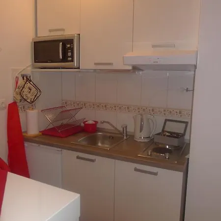 Klara Studio Apartman Split Exterior photo